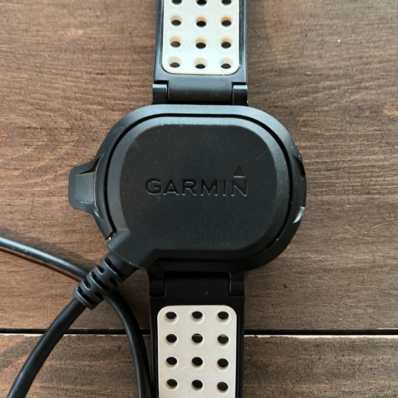 Garmin Approach S6 GPS Golf Watch - Picture 4 of 4